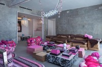 howdy Kitty Has Taken Over L.A.’s Hippest lodge, And it’s Insane