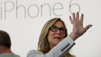 Apple’s Angela Ahrendts Earned more than CEO Tim cook In 2014