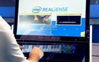 Intel shows Google, Microsoft the right way to construct Tiny Wearables, giant Robots, Hovering Drones At CES