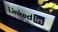 LinkedIn provides Notification heart To company Pages