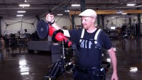 This Industrial Exoskeleton Helps employees raise Their hundreds