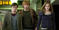 Christopher Columbus wants To Direct another Harry Potter; Invisibility Cloaks might Exist