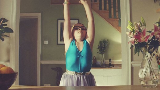 The cute Tiny Dancer on this insurance coverage advert Will absolutely Make Your Day