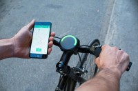 This sensible Bike Navigation device relies On A Slick Ambient UI