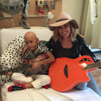 Rachel Platten Sings ‘struggle music’ Duet With younger cancer patient (Video)