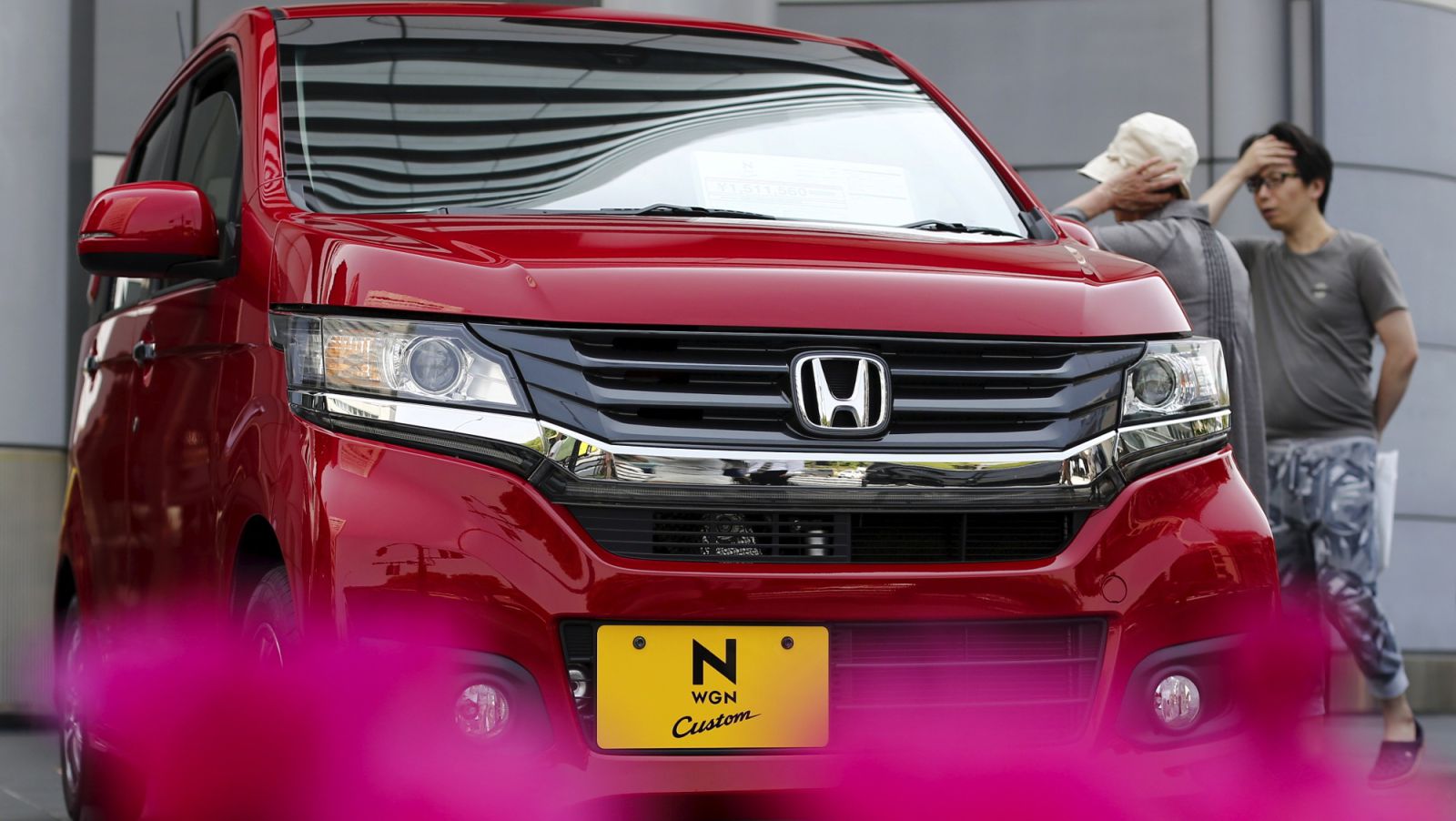 Black, Hispanic, and Asian car buyers have been getting a raw deal, according to the US Department of Justice and the Consumer Financial Protection Bureau.