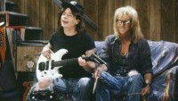 Party On: Mike Myers Reflects On The Endlessly Enduring Appeal of Wayne and Garth