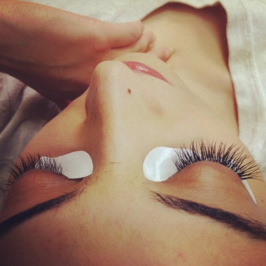 Shark Tank: Mikki Bey Eyelash Extension provider gone in the Blink of an eye, Fails To Get a Deal