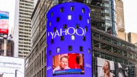 Yahoo Nixes Plan To Spin Off Alibaba Stake