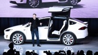 Elon Musk: Tesla vehicles might drive throughout The u . s . Autonomously via 2018