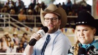 Amy Schumer And Seth Rogen inspire america In Bud light’s Patriotic super Bowl advert