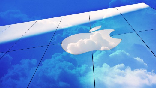 Google Inks Cloud Computing products and services deal with Apple