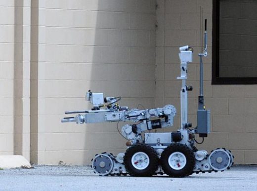 Experts: Use of Robot to Kill Dallas Suspect Opens Door for Others 