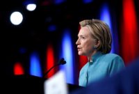 US Attorney General will not bring charges in Clinton email case