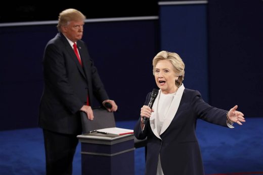 Clinton Dominates Searches, While Trump Takes Social During Debates