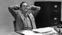 How To Respond When You’re Caught Spacing Out In Meetings