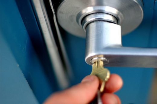 Locksmith Owner Launches New Challenge To Search Results