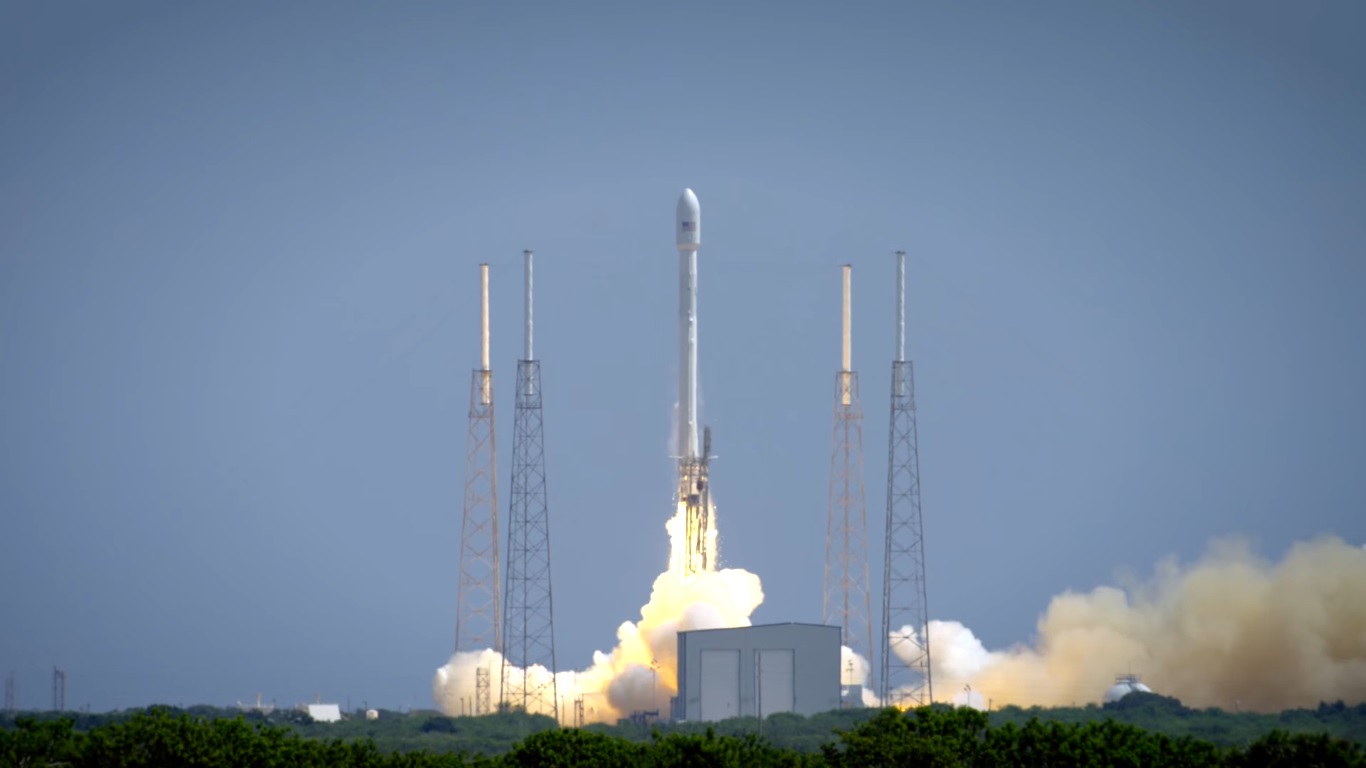 Звук взлета ракеты для детей. SPACEX. Falcon 9 on the Launchpad. USA Space Launch