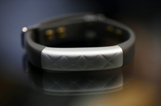 Fitbit drops its attempt to ban Jawbone device sales