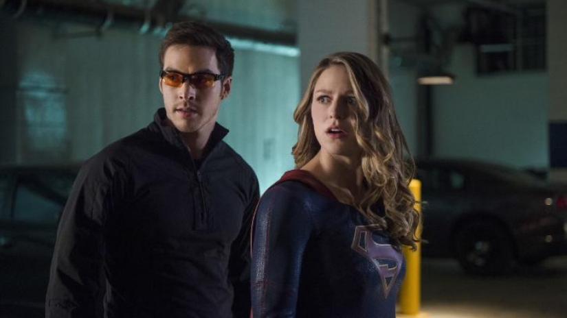 Supergirl Season 2 Episode 11 Release Date And Spoilers: Martian Manhunter To Team Up With Supergirl - Supergirl Season 2 Episode 11