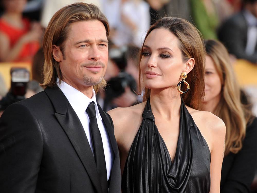 Angelina Jolie And Brad Pitt Fooled Everyone And Kept People Distracted  Through The Scandal? | DeviceDaily.com