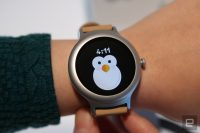 Bug delays Android Wear 2.0 yet again