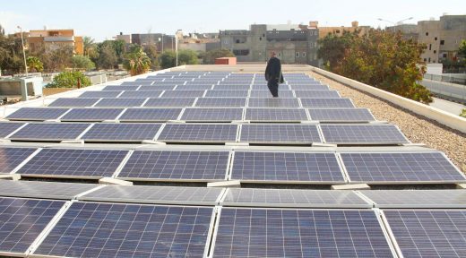 Researchers break efficiency record for consumer-friendly solar panels