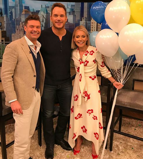 Kelly Ripa Finds NEW Co-Host in Ryan Seacrest for LIVE!