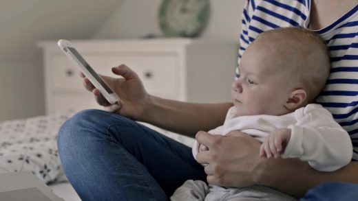 Toddlers who use touchscreens sleep less, study says