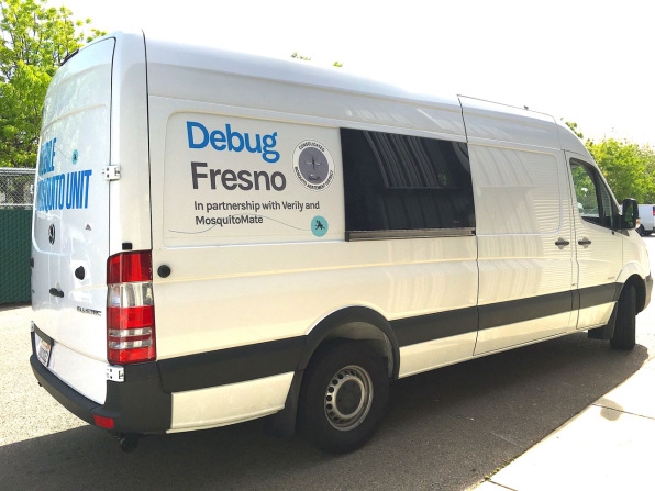 Why This Van In Fresno Is Releasing A Million Bacteria-Infected Mosquitoes Every Week | DeviceDaily.com