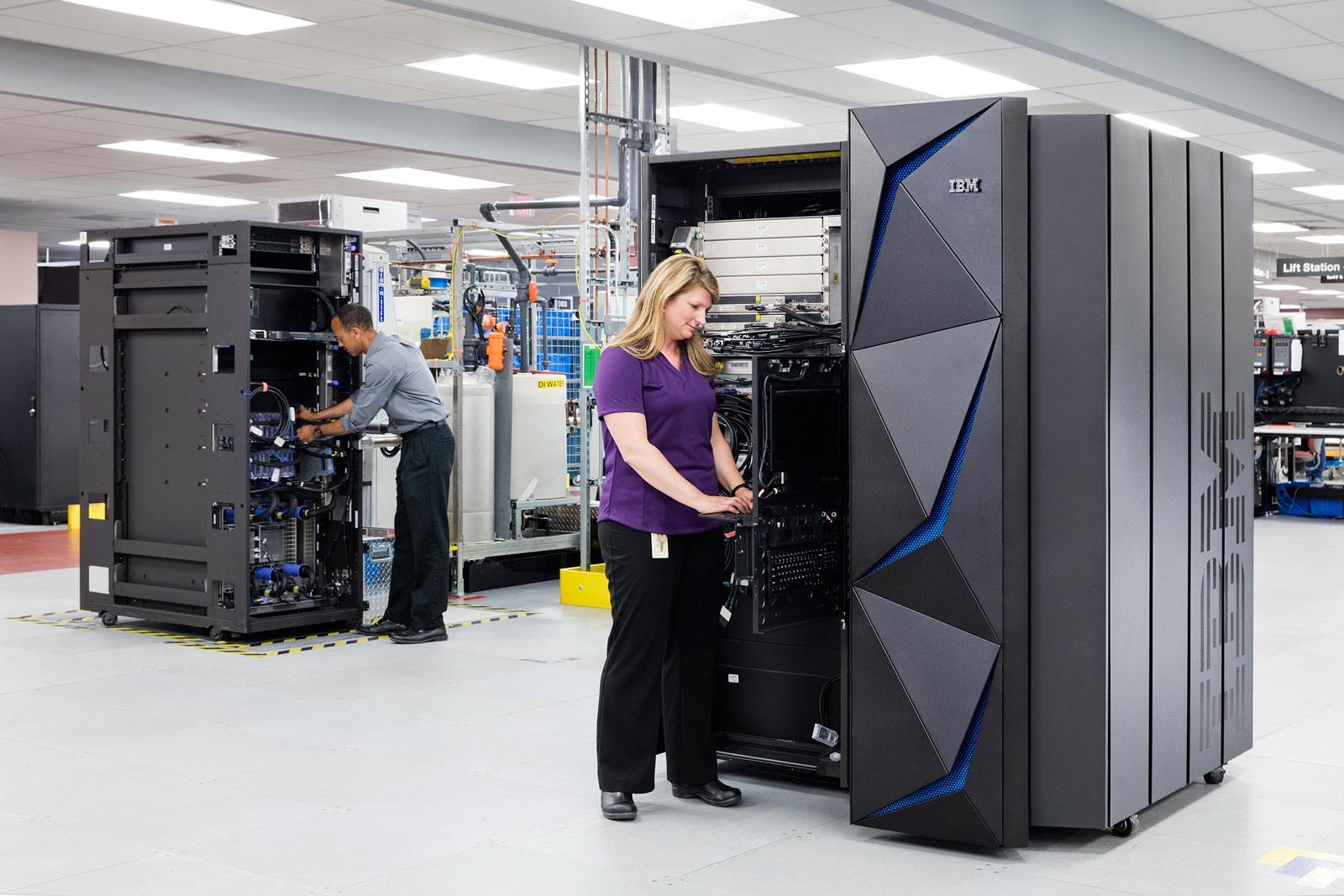 IBM's new mainframe keeps everything encrypted, all the time | DeviceDaily.com