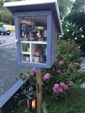 What Little Free Pantries Say About Hunger In America | DeviceDaily.com