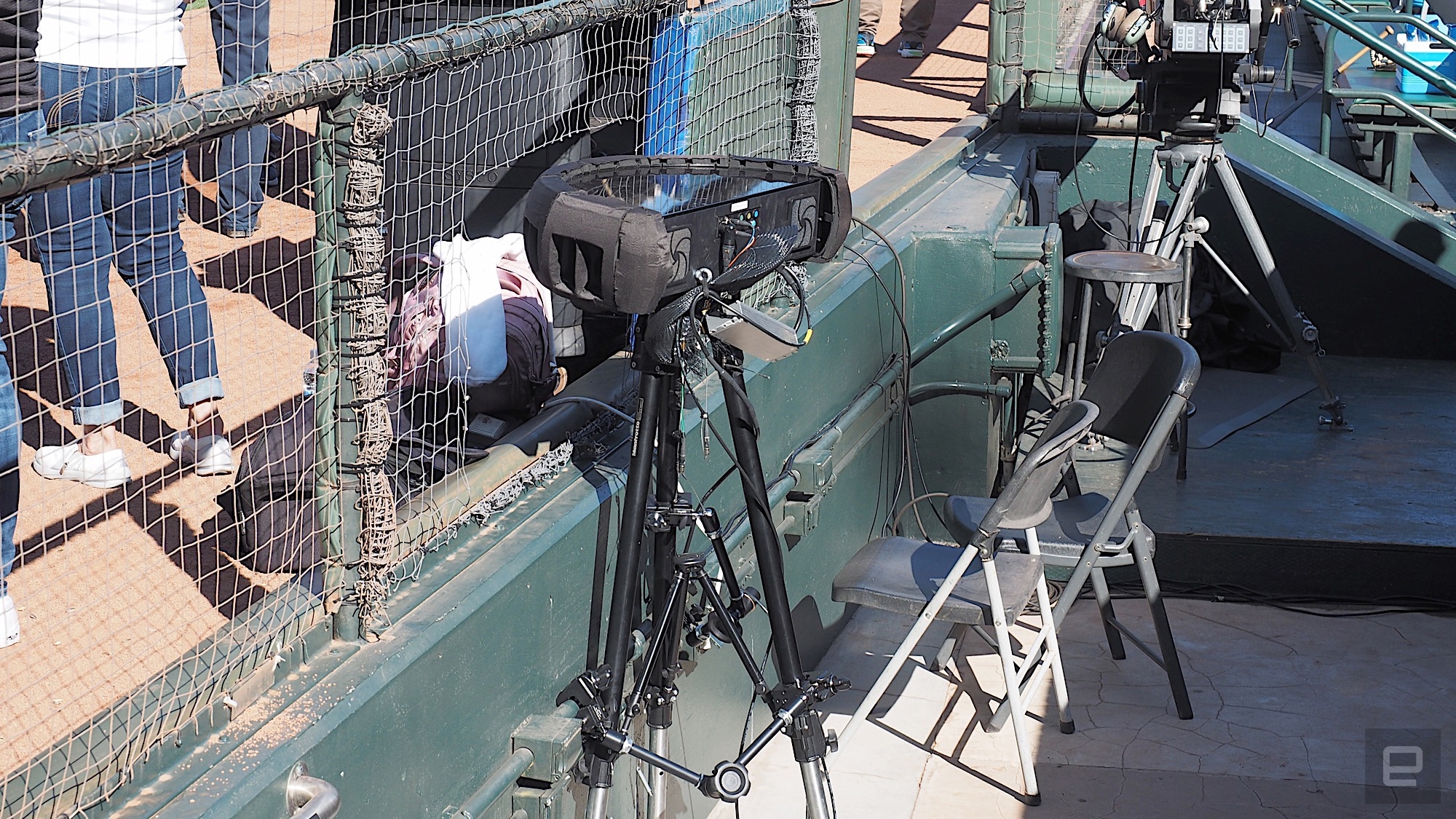 A behind-the-scenes look at how Intel broadcasts live baseball in VR | DeviceDaily.com