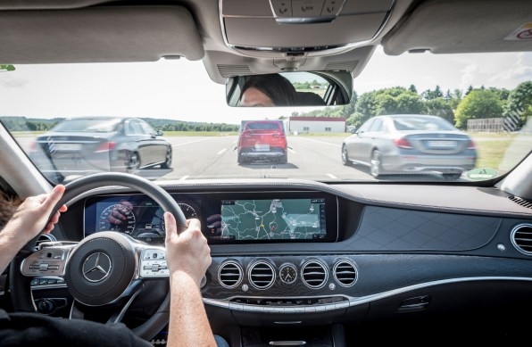 The Future Has Arrived And It’s . . . A Self-Driving Car That Gives You A Spa Treatment? | DeviceDaily.com