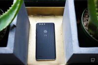 ZTE’s latest big-screen phone packs dual cameras for $129