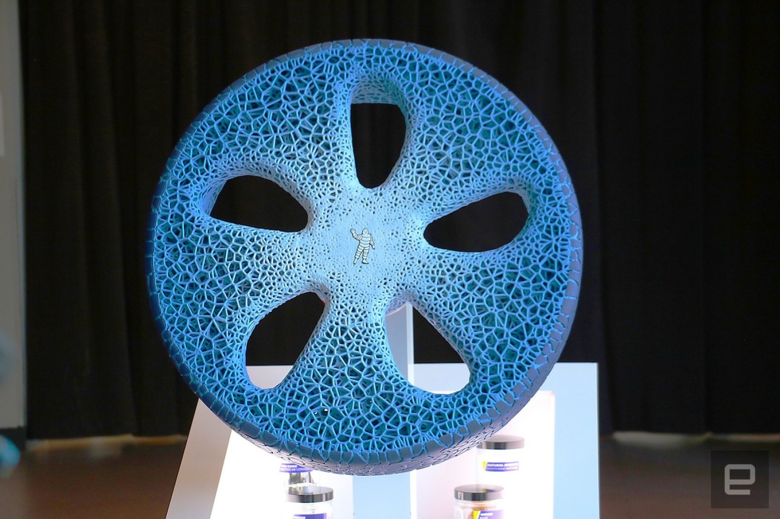 Michelin’s 3D-printed tire is as stunning as it is futuristic | DeviceDaily.com