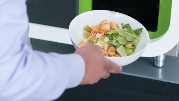 This Salad-Making Machine Will Make You The Perfect Salad In 60 Seconds | DeviceDaily.com