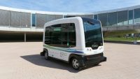 Apple to test self-driving shuttle for employees in Palo Alto