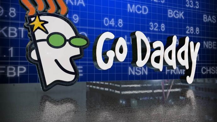 GoDaddy, Google Boot 'Daily Stormer' | DeviceDaily.com