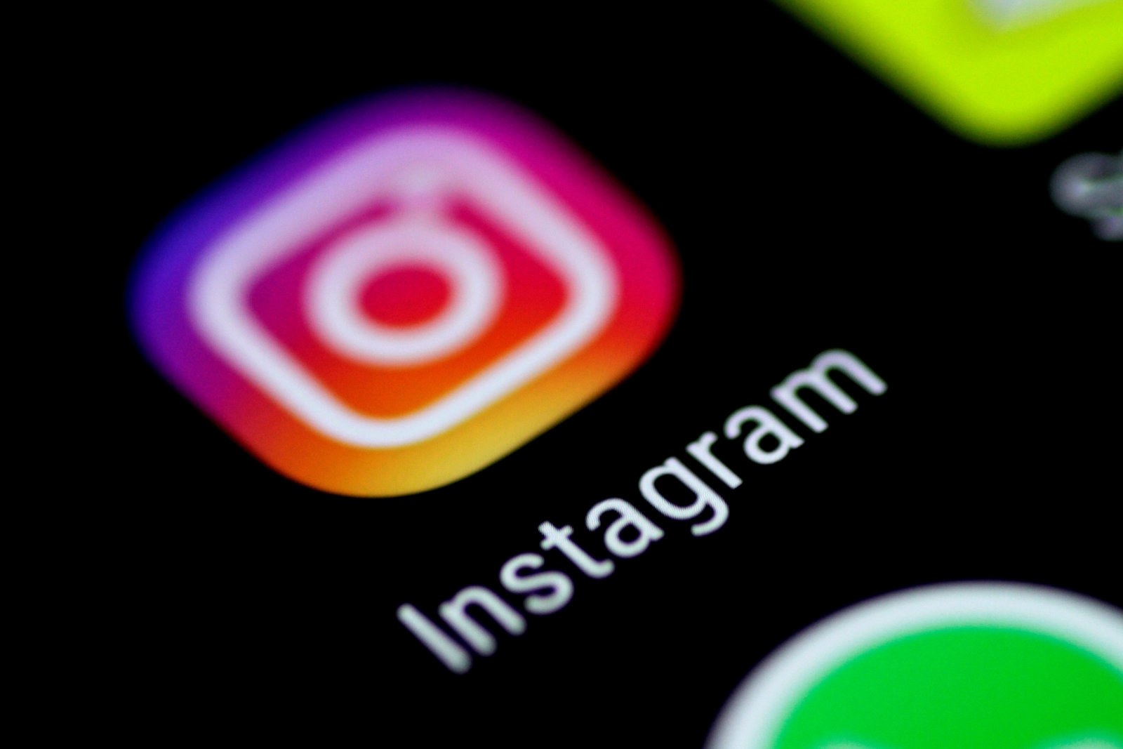 You actually don't mind Instagram messing with your timeline | DeviceDaily.com