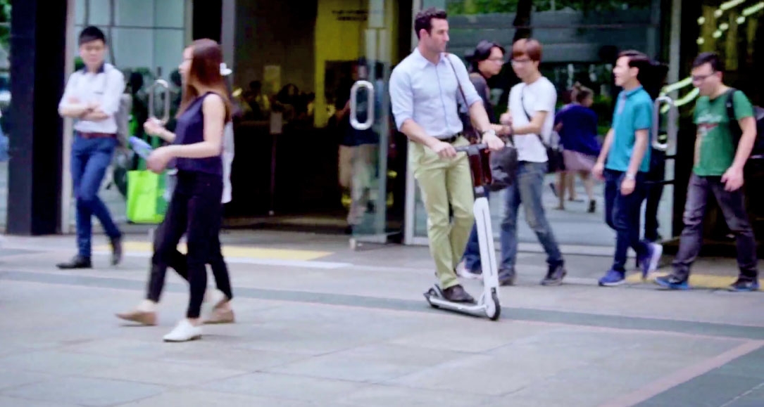 Segway's electric scooter offers a ride from your car to your desk | DeviceDaily.com