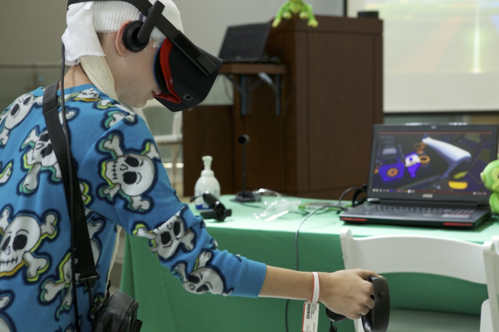GameChanger brings virtual worlds to the kids who need it most | DeviceDaily.com