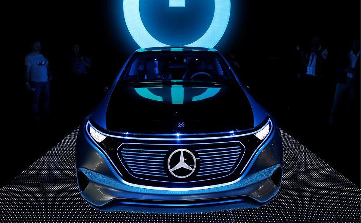 Mercedes-Benz spends $1 billion to make EVs at Alabama plant | DeviceDaily.com