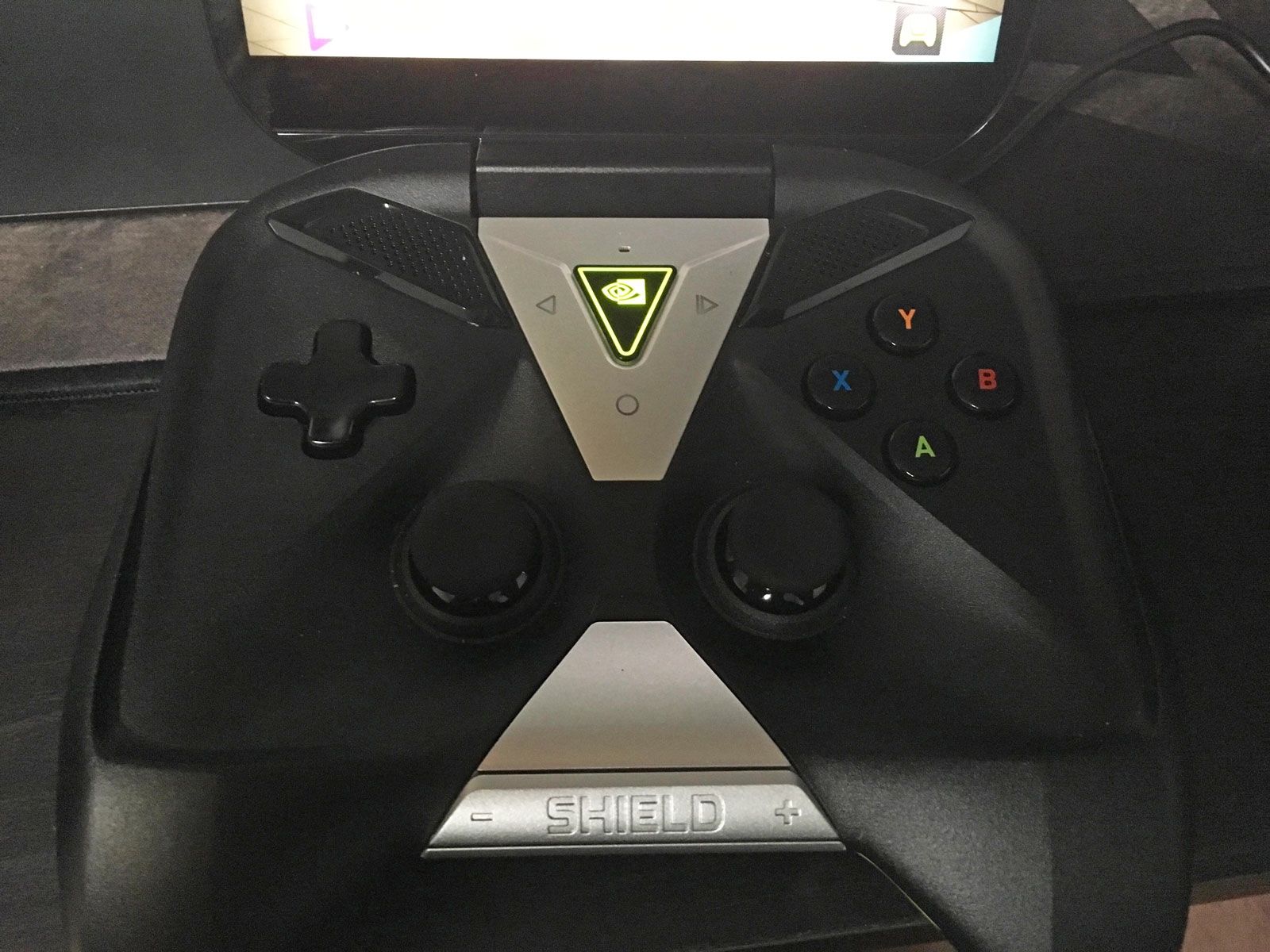 NVIDIA's Shield 2 prototype shows up in a Canadian pawn shop | DeviceDaily.com