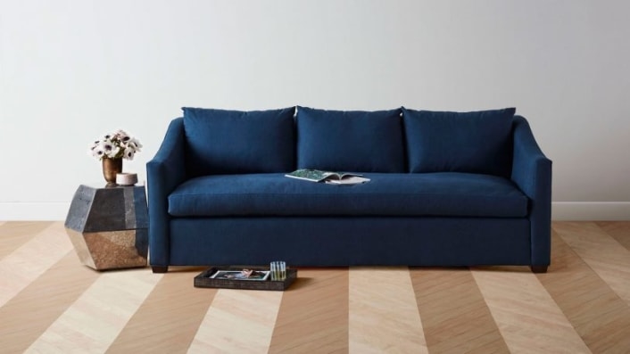 This Furniture Startup Wants You To Meet The Craftsman Who Made Your Sofa | DeviceDaily.com