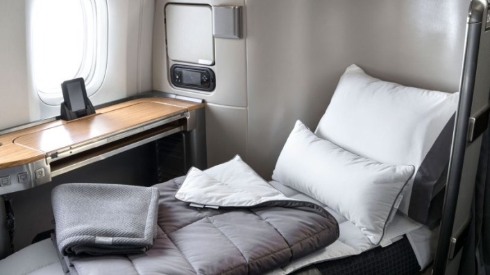 Casper Wants To Help You Sleep Better On Your Next 13-Hour Flight | DeviceDaily.com