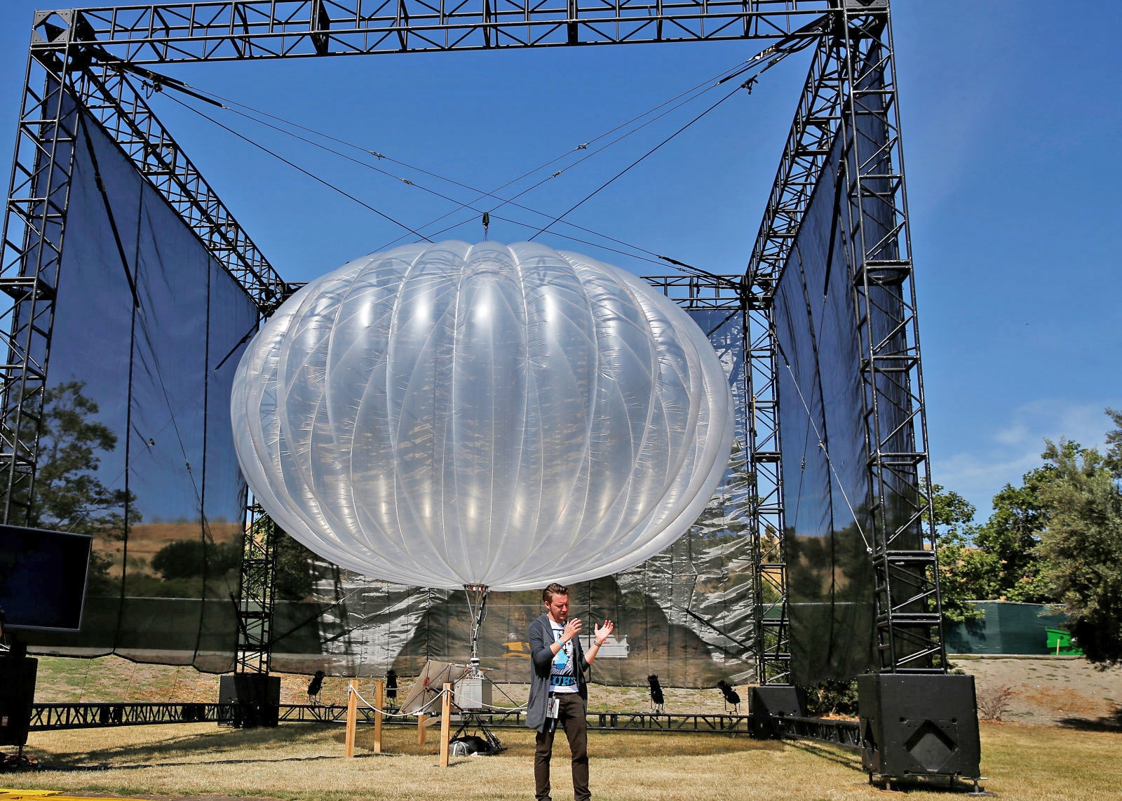 Project Loon cleared to help restore wireless in Puerto Rico | DeviceDaily.com