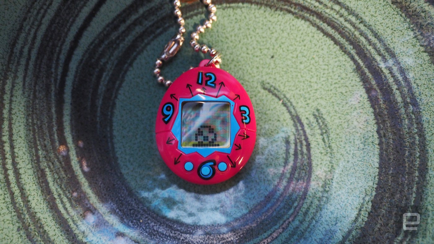 The 20th anniversary Tamagotchi is smaller but still easy to kill | DeviceDaily.com