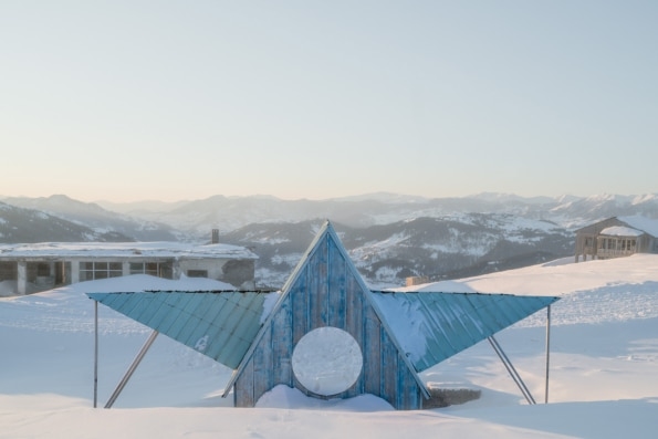 Take A Look At These Insane Soviet-Era Bus Stops In Russia | DeviceDaily.com