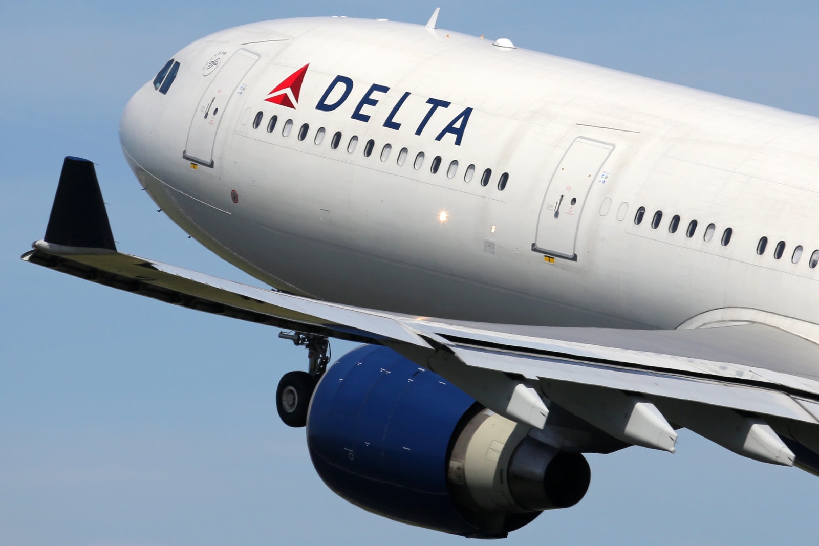 Delta adds free messaging to its WiFi-enabled flights | DeviceDaily.com